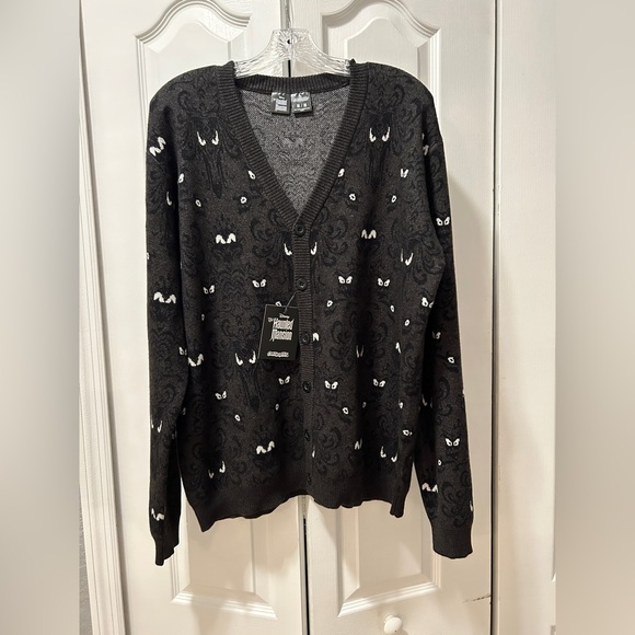 NWT Cakeworthy Disney Haunted Mansion Wallpaper Cardigan Size Medium Sweater - Picture 8 of 15